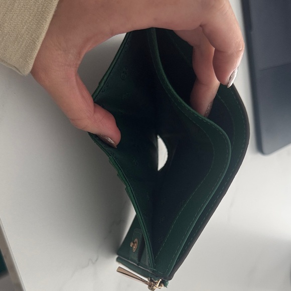 Tory Burch Forest Green Wallet with Gold Accent - Picture 3 of 4